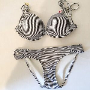Xhilaration | Women’s Swimsuit